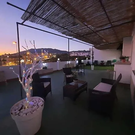 公寓 San Bernardo Atico Con Gran Terraza Y Barbacoa 丰希罗拉
